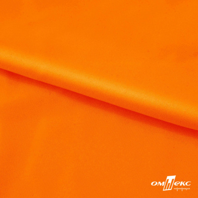 Бифлекс "ОмТекс", 200 гр/м2, шир. 150 см, цвет оранжевый неон, (3,23 м/кг), блестящий - купить в Петрозаводске. Цена 1 672.04 руб.