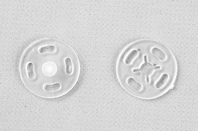 Кнопки пришивные пластиковые 13 мм, блистер 24шт, цв.-прозрачные - купить в Петрозаводске. Цена: 62.27 руб.